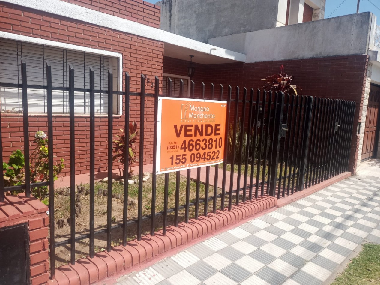 OPORTUNIDAD SE VENDE HERMOSA PROPIEDAD BARRIO MATIENZO, zona comercial, sobre calle principal del barrio.- 