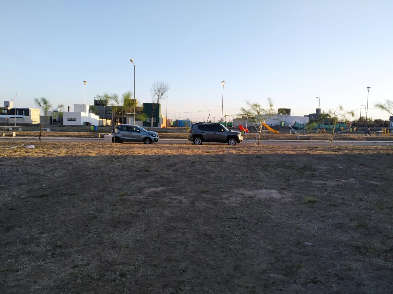 DOCTA, ESPECTACULAR TERRENO, ETAPA 2.-