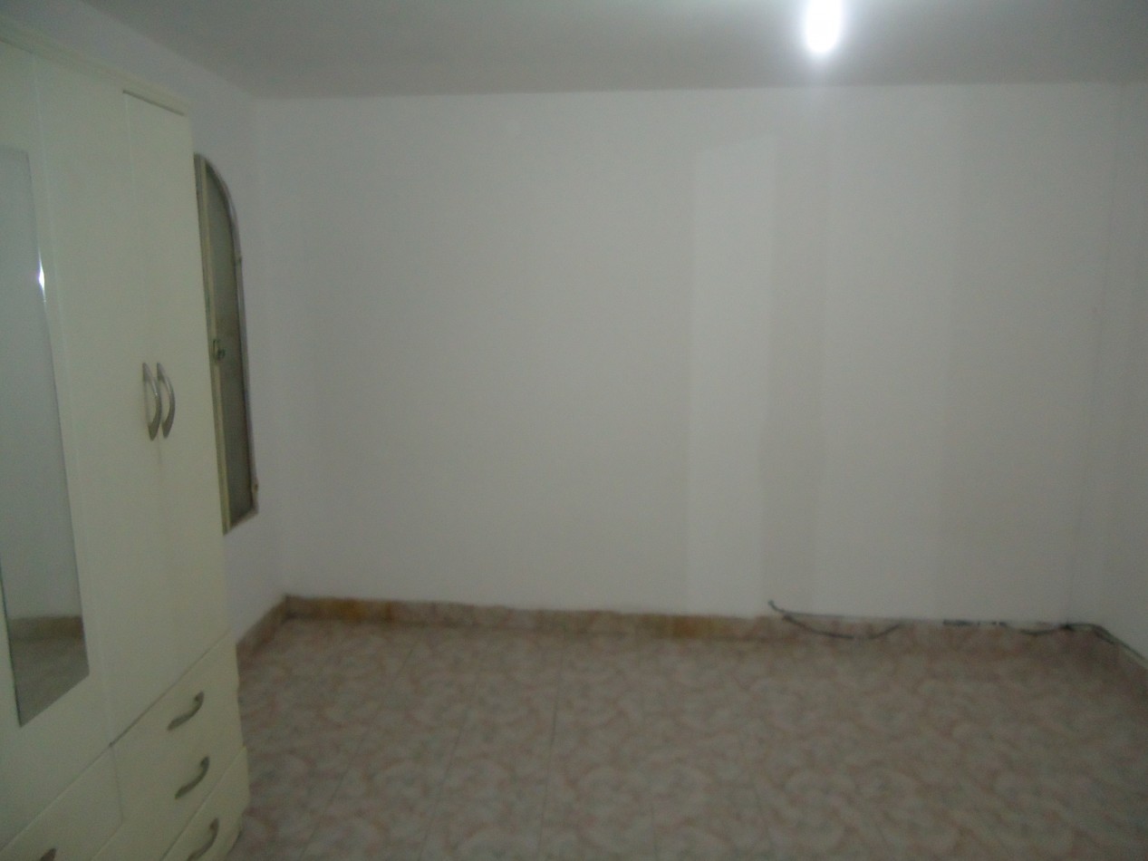 Barrio Rosedal, se alquila propiedad esquina, excelente entorno.  "SEÑADA"