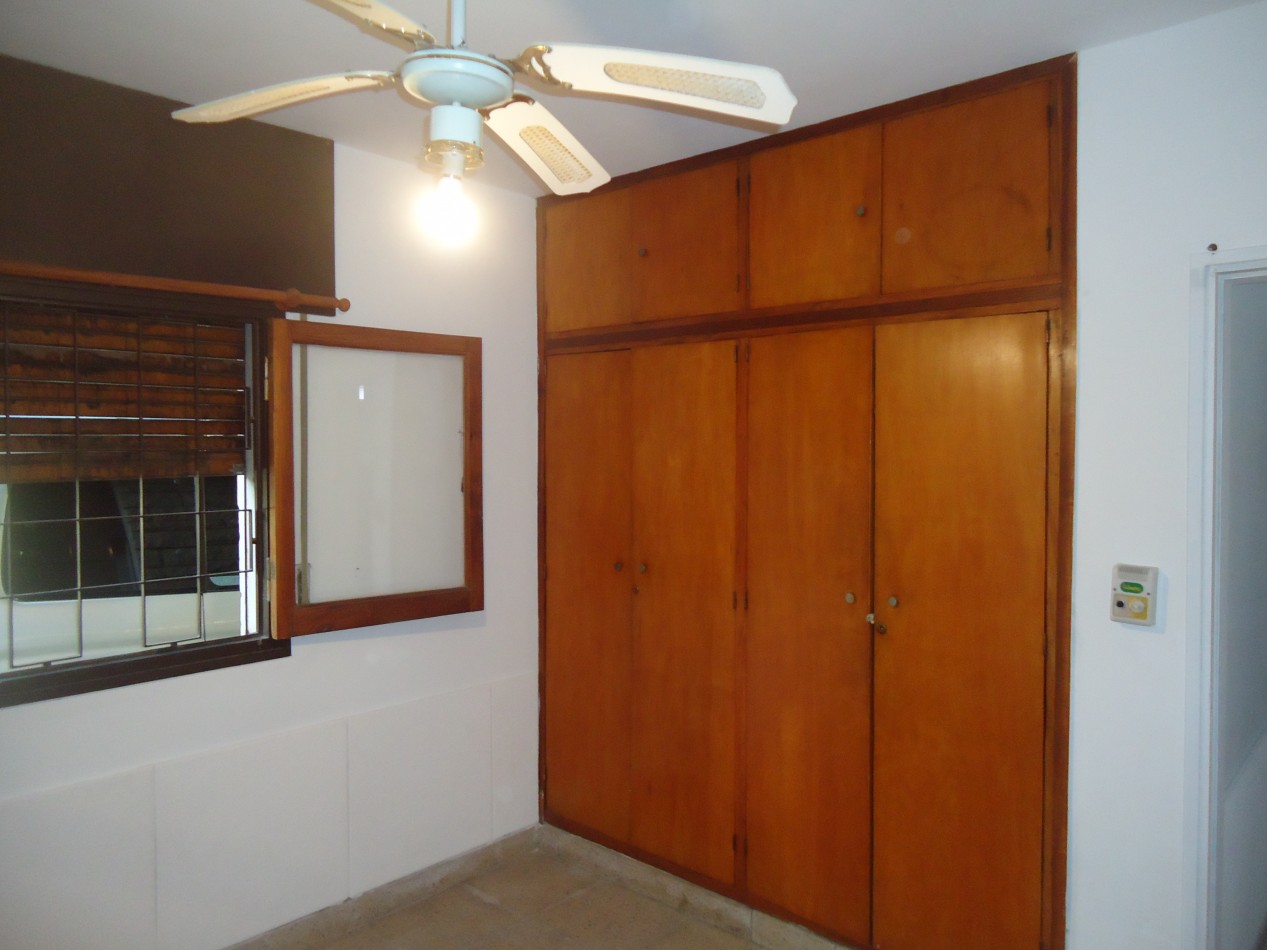 Barrio Rosedal, se alquila propiedad esquina, excelente entorno.  "SEÑADA"