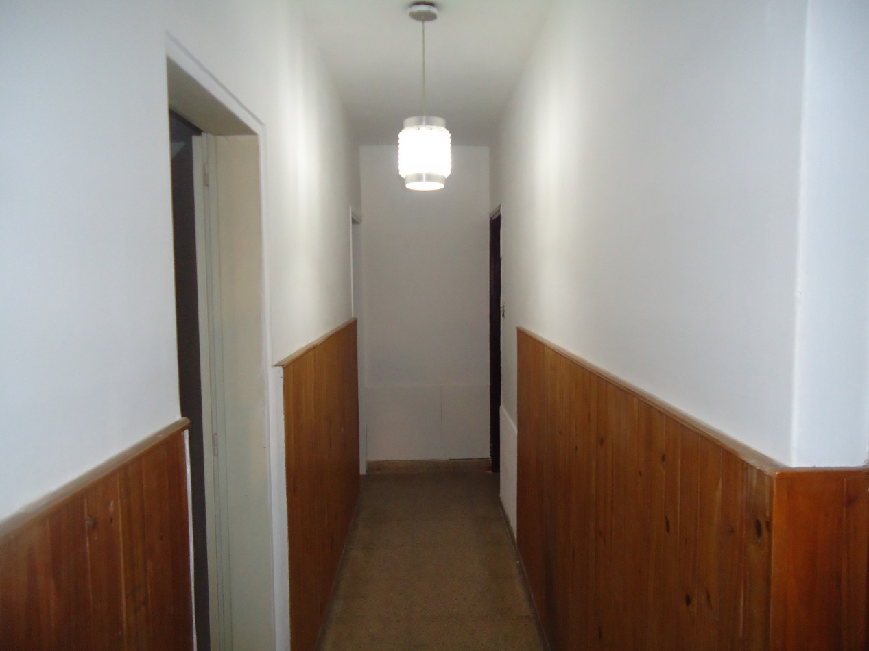 Barrio Rosedal, se alquila propiedad esquina, excelente entorno.  "SEÑADA"