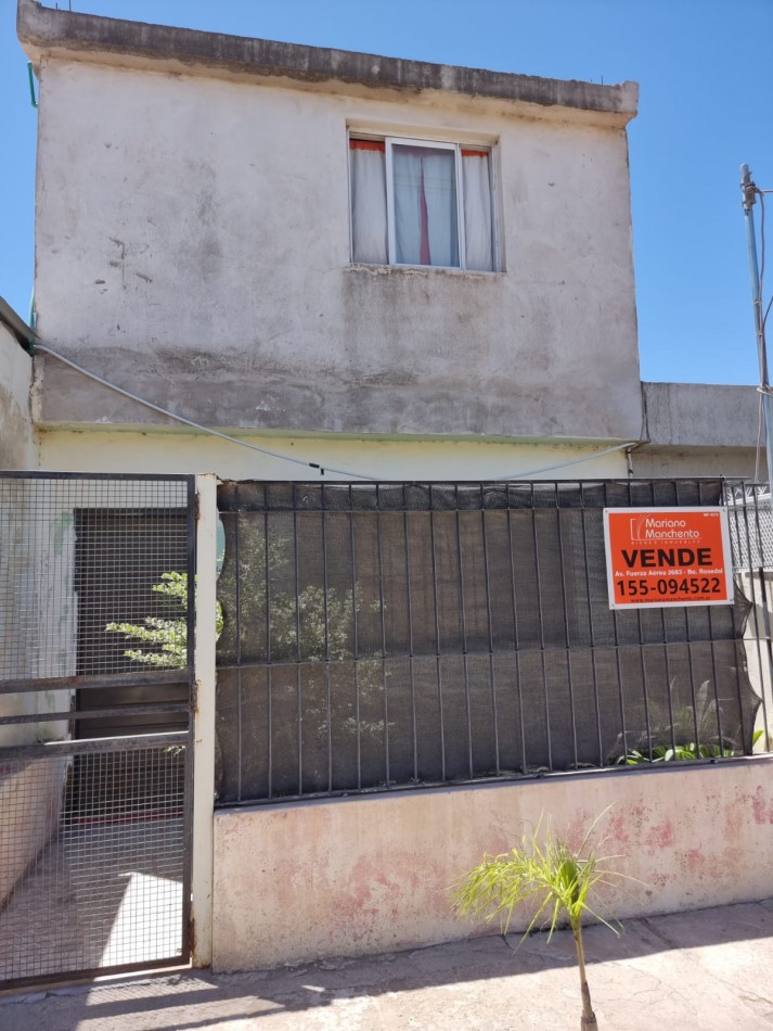 Bo SACCHI, SE VENDE PROPIEDAD DE DOS PISOS 