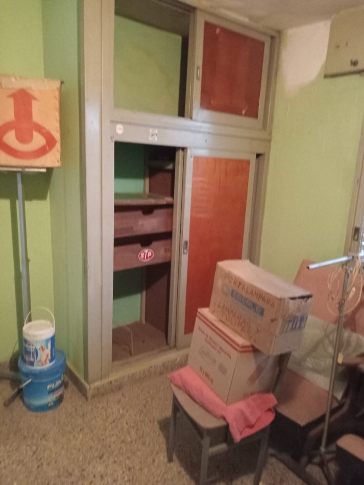 BARRIO ROSEDAL, SE VENDE CASA DE DOS PISOS A METROS DE RUTA 20