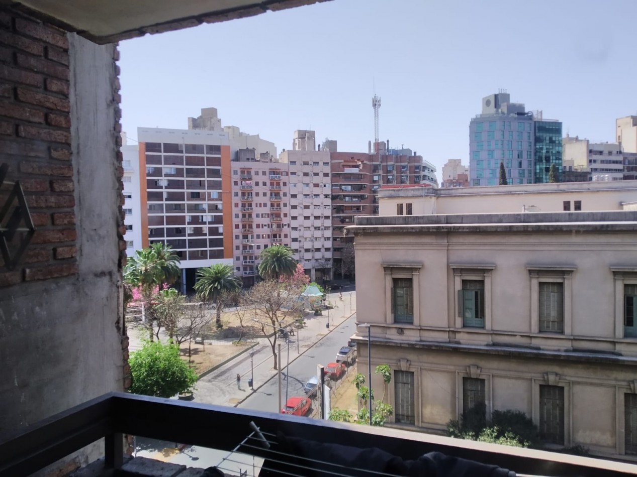 NUEVA CORDOBA, IMPECABLE DEPARTAMENTO.-  A SOLO UNA CUADRAS DEL PATIO OLMOS.-  "NUEVO PRECIO"  