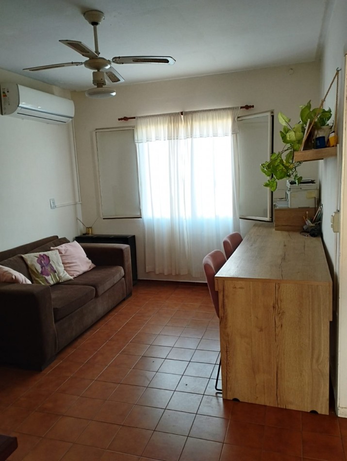 SE VENDE  Departamento en Complejo Cerrado en Barrio ALBERDI