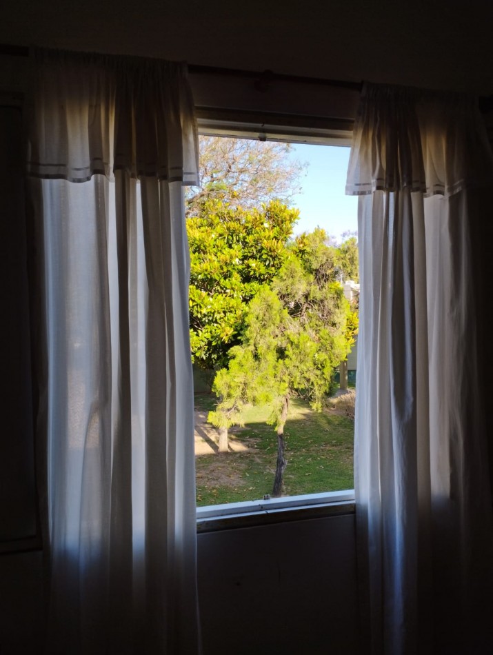 SE VENDE  Departamento en Complejo Cerrado en Barrio ALBERDI