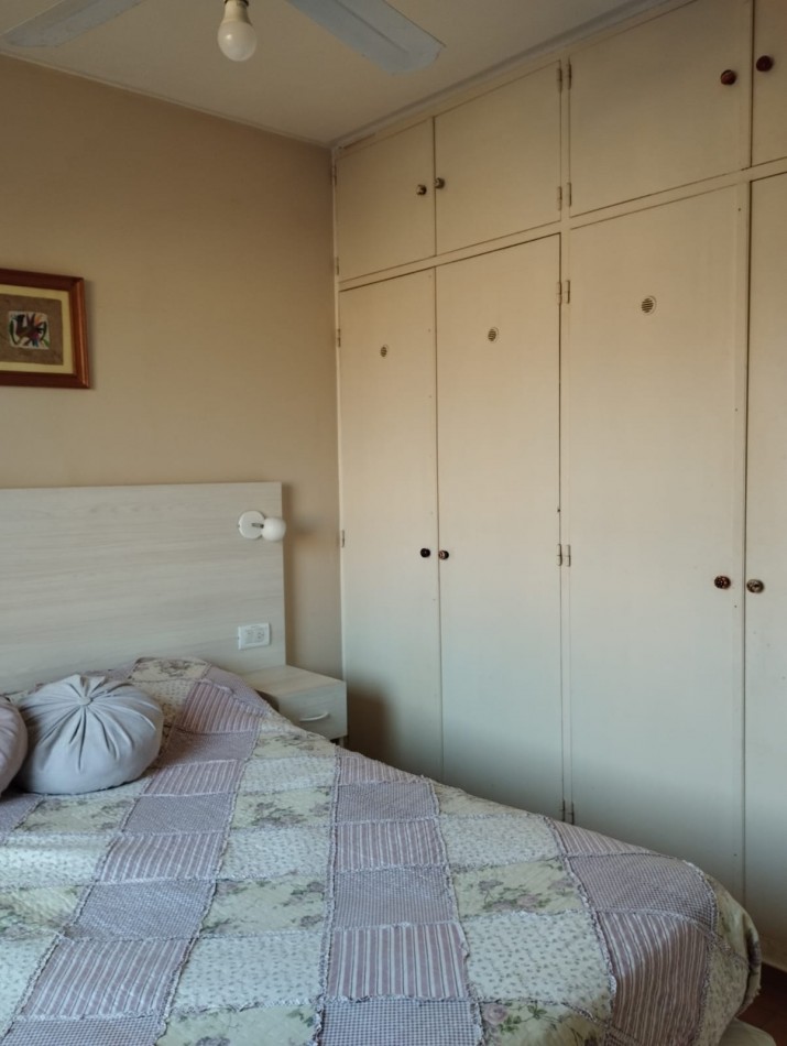 SE VENDE  Departamento en Complejo Cerrado en Barrio ALBERDI
