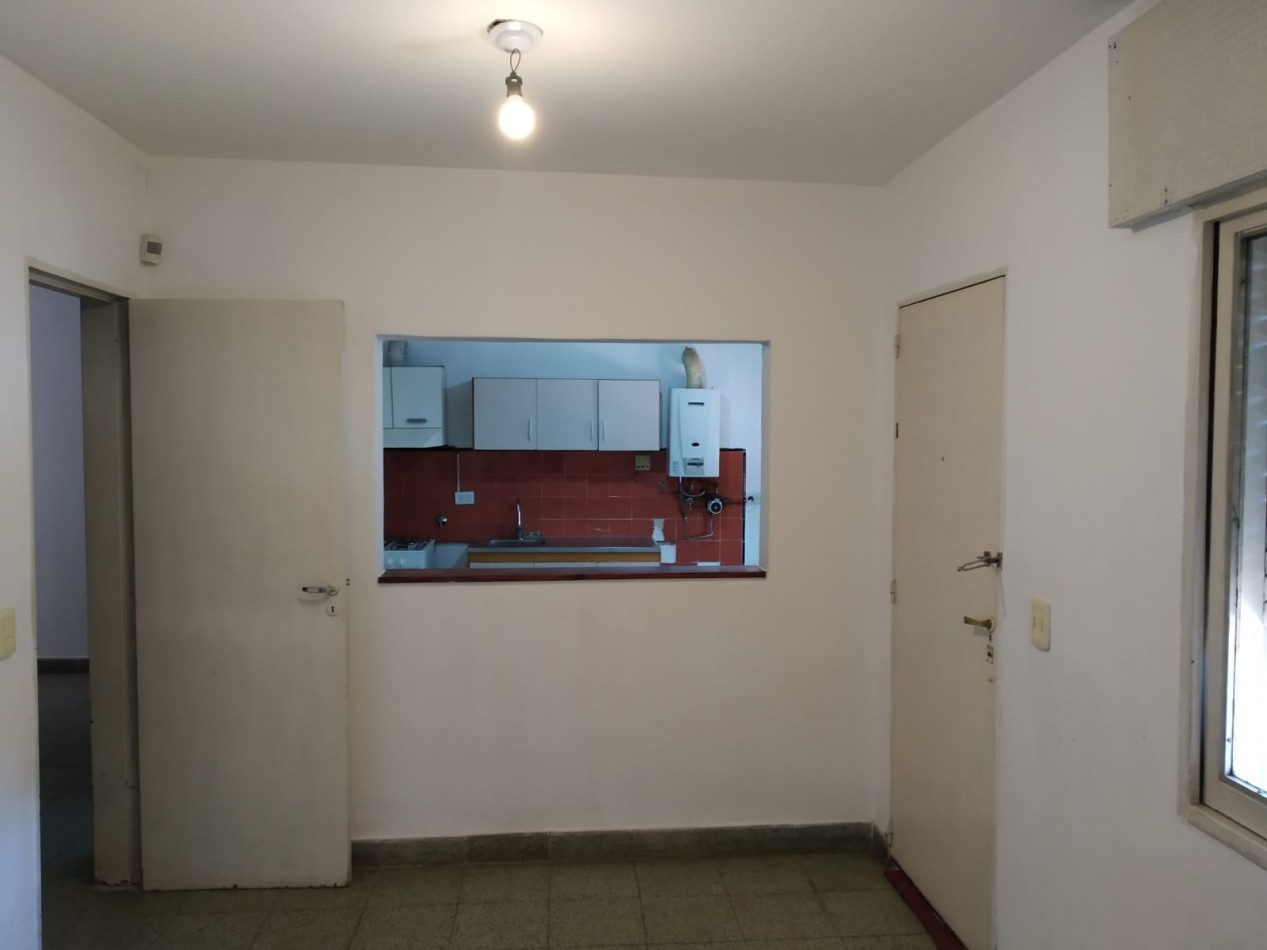 LOS NARANJOS "EXCELENTE VIVIENDA SOBRE CALLE PRINCIPAL , ZONA COMERCIAL"