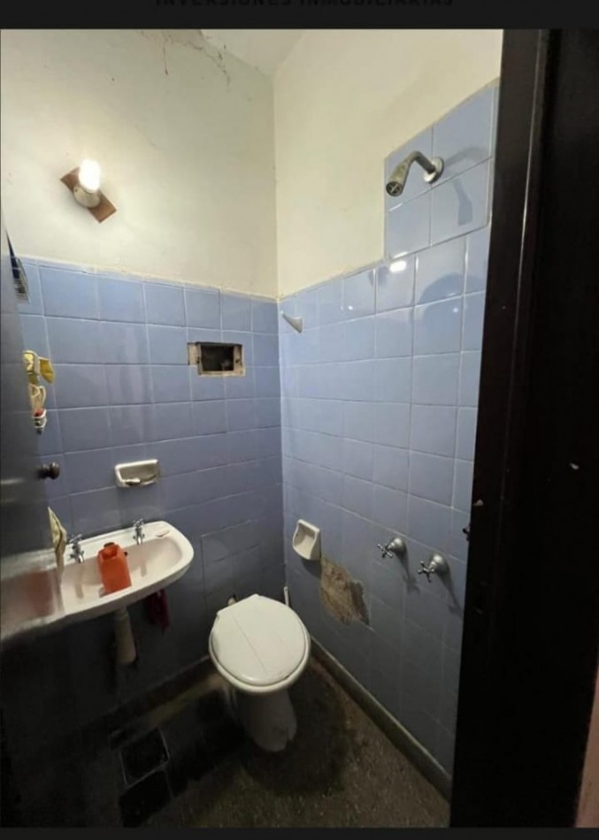 BARRIO LOS GRANADOS, SE VENDE CASA CON DEPARTAMENTO