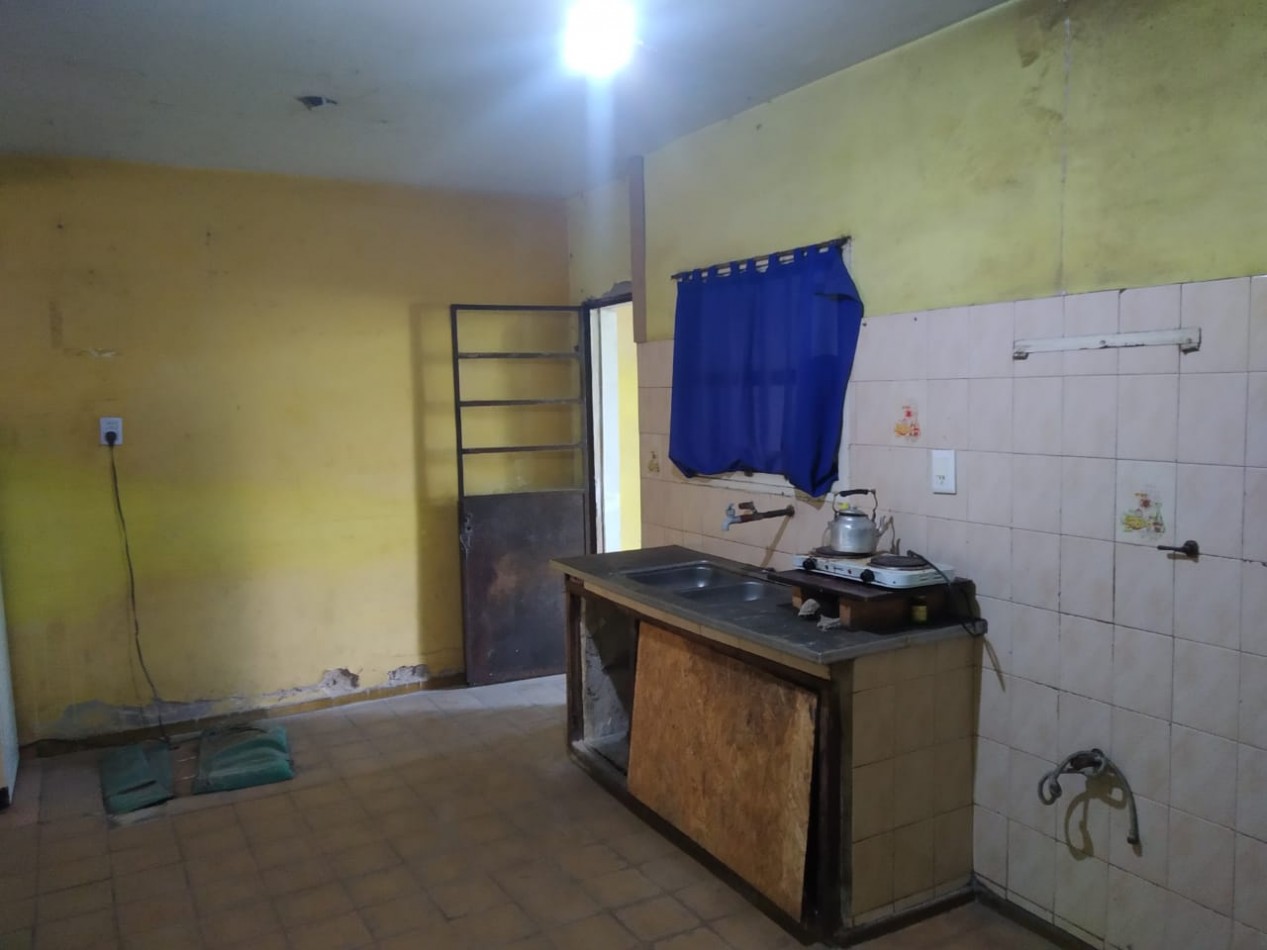 Casa para la venta Barrio Rosedal, zona Ruta 20