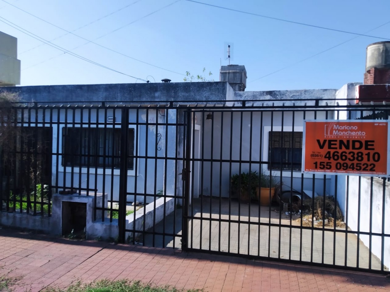 Casa para la venta Barrio Rosedal, zona Ruta 20