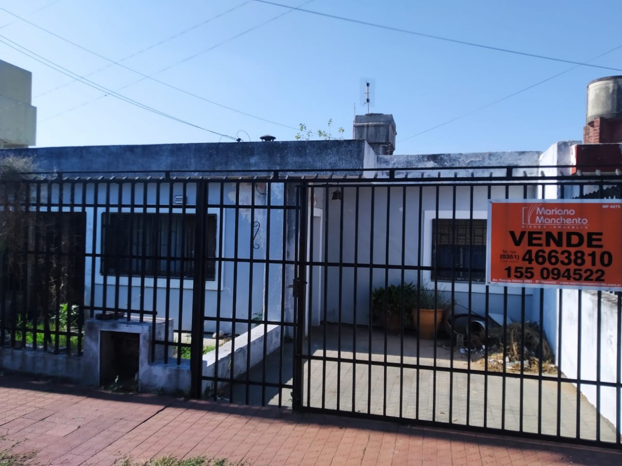Casa para la venta Barrio Rosedal, zona Ruta 20