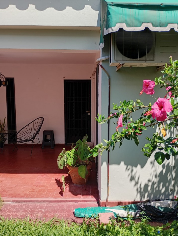 ROSEDAL, MEJOR ZONA, IMPECABLE PROPIEDAD.- 
