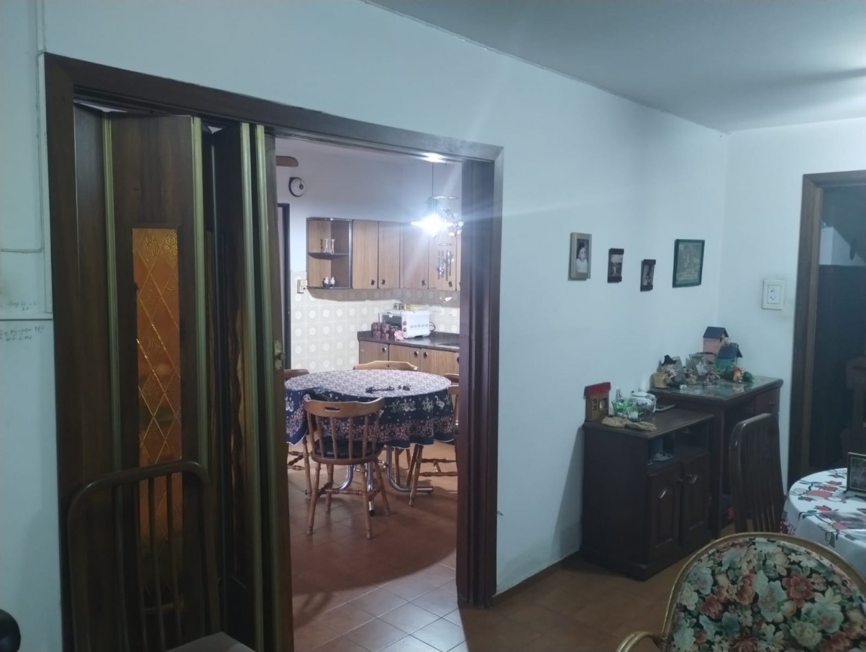 ROSEDAL, MEJOR ZONA, IMPECABLE PROPIEDAD.- 