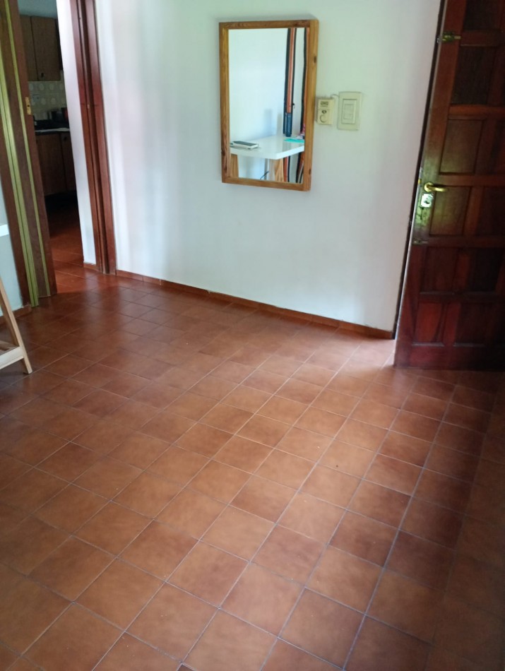 ROSEDAL, MEJOR ZONA, IMPECABLE PROPIEDAD.- 