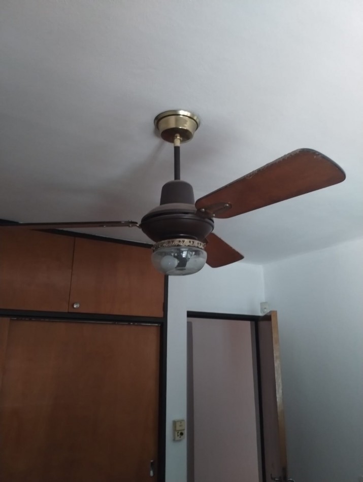 ROSEDAL, MEJOR ZONA, IMPECABLE PROPIEDAD.- 