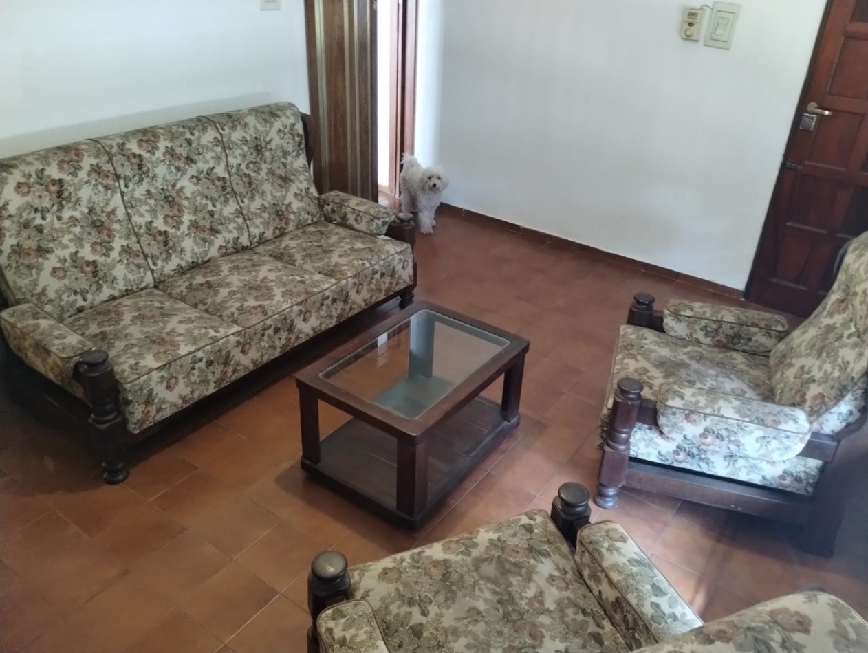 ROSEDAL, MEJOR ZONA, IMPECABLE PROPIEDAD.- 