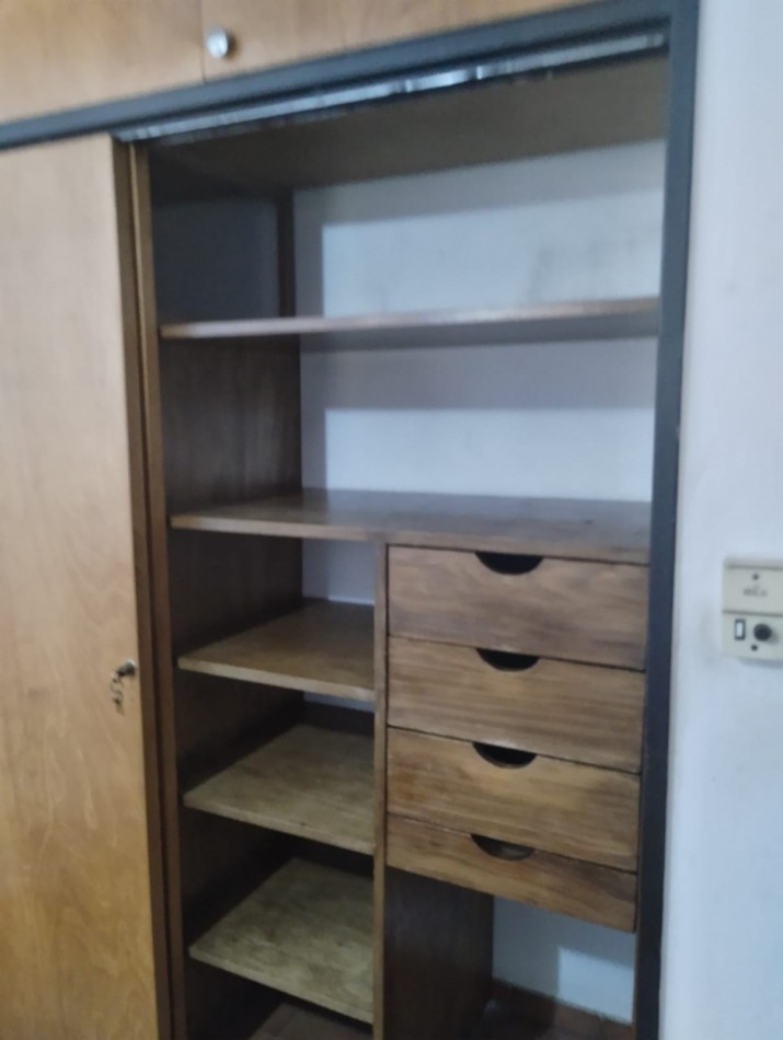 ROSEDAL, MEJOR ZONA, IMPECABLE PROPIEDAD.- 