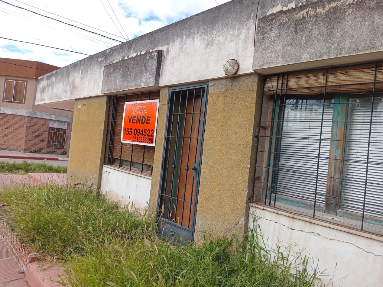 Barrio San Rafael | Oportunidad, Casa Esquina a Reciclar en Venta