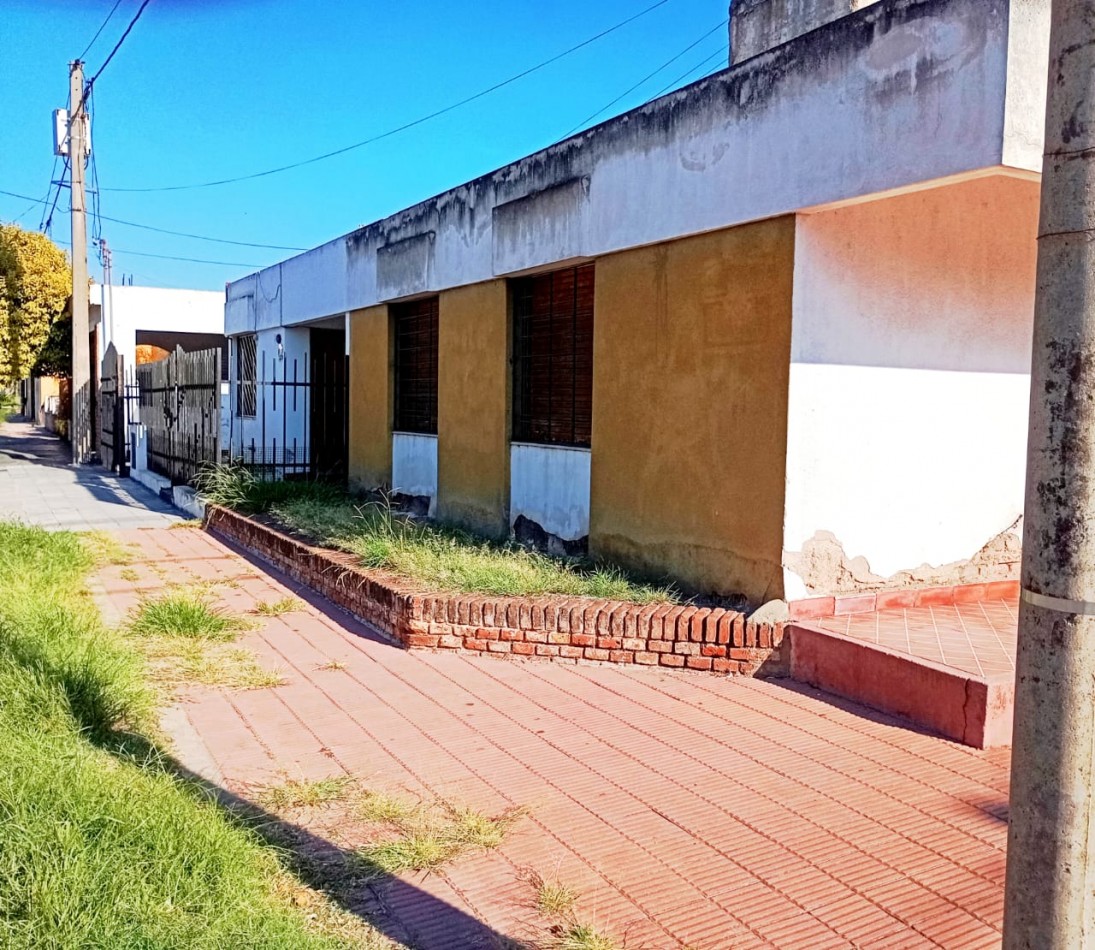 Barrio San Rafael | Oportunidad, Casa Esquina a Reciclar en Venta