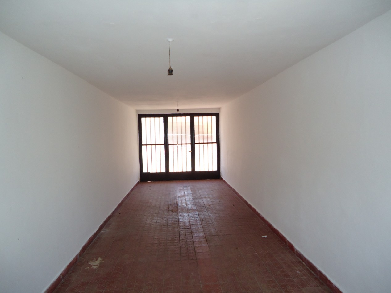 SAN RAFAEL HERMOSA IMPECABLE PROPIEDAD.- 