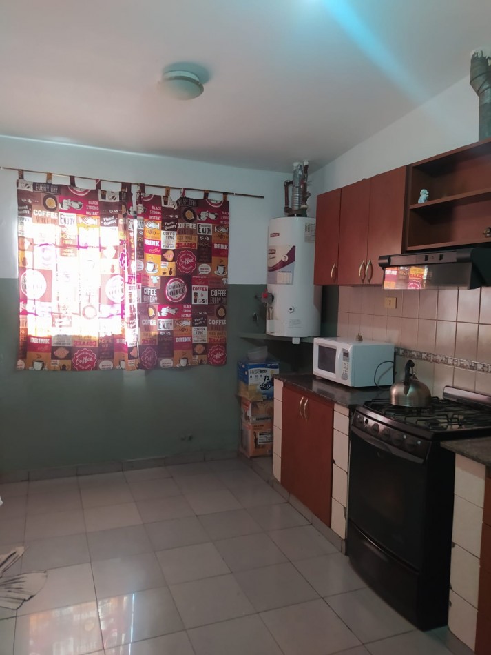 BARRIO VILLA ADELA, OPORTUNIDAD, CASA PARA LA VENTA
