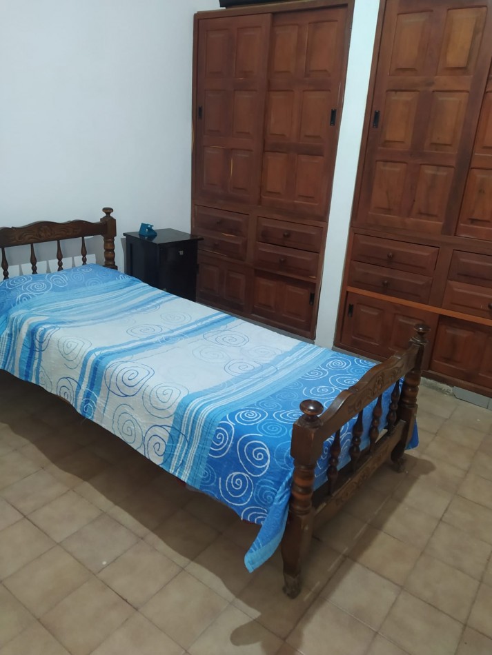 BARRIO VILLA ADELA, OPORTUNIDAD, CASA PARA LA VENTA