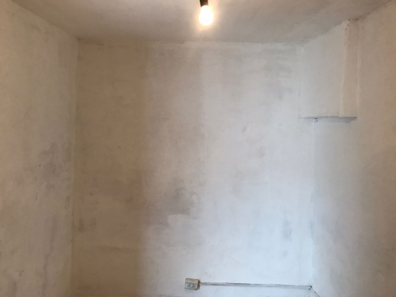 VILLA ADELA, DTO INTERNO CON INGRESO COMPARTIDO.- 