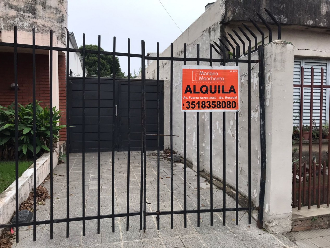 VILLA ADELA, DTO INTERNO CON INGRESO COMPARTIDO.- 