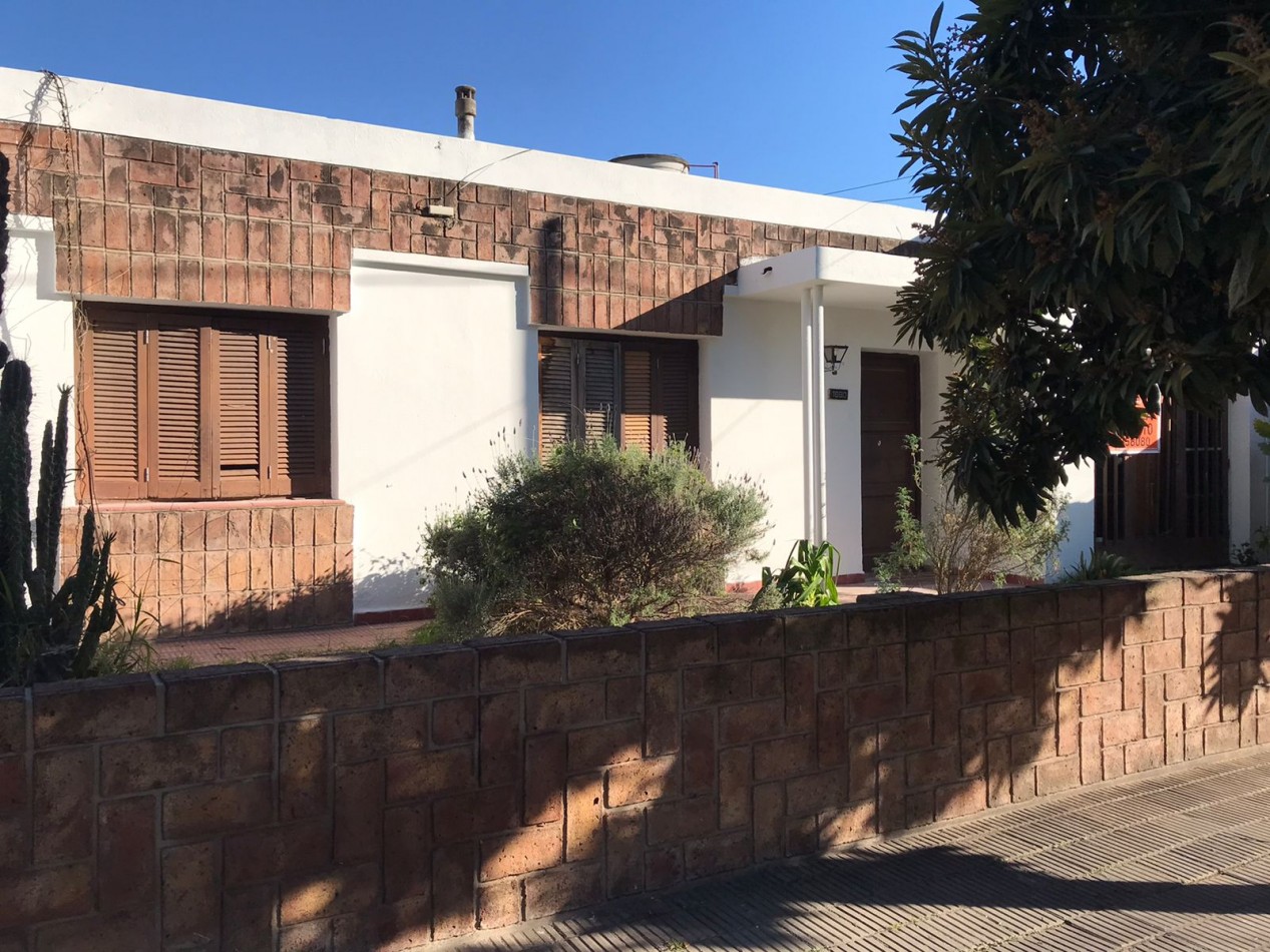 LOS NARANJOS A UNA CUADRA DE RUTA 20, LINDA ZONA.-  APTA CREDITO 