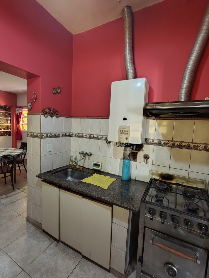 BARRIO SAN RAFAEL, SE VENDE AMPLIA PROPIEDAD, EXCELENTE ENTORNO