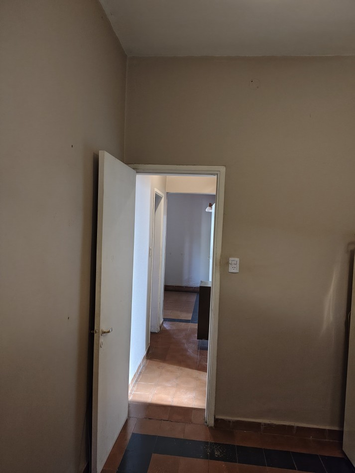 BARRIO SAN RAFAEL, SE VENDE AMPLIA PROPIEDAD, EXCELENTE ENTORNO