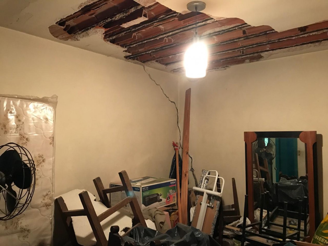 Barrio San Rafael | Oportunidad, Casa Esquina a Reciclar en Venta