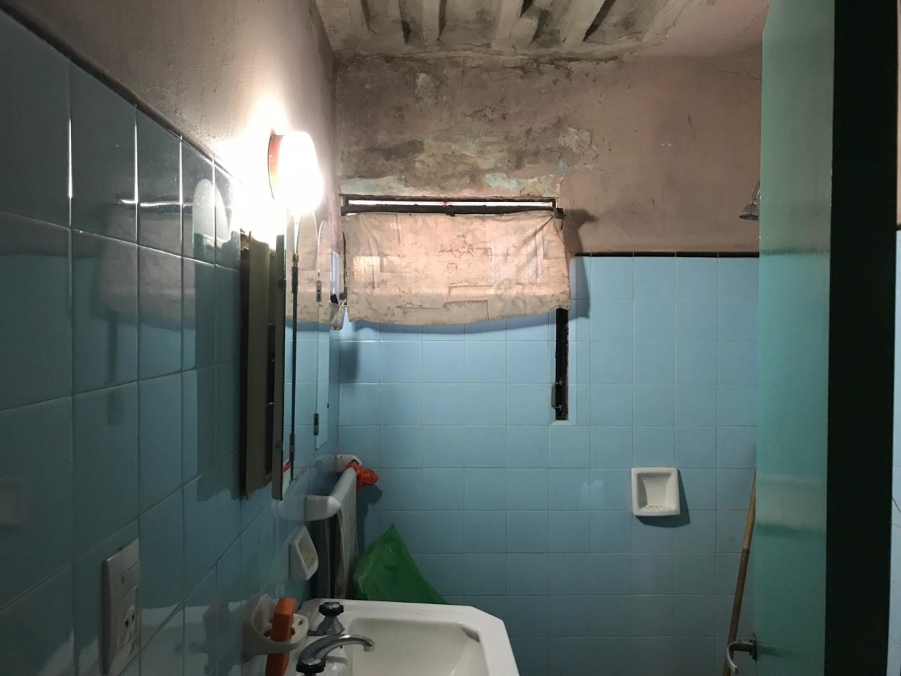Barrio San Rafael | Oportunidad, Casa Esquina a Reciclar en Venta