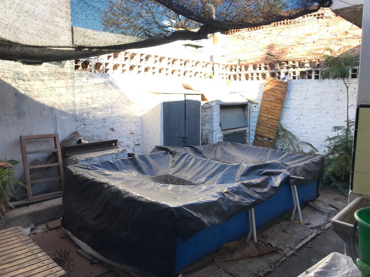 Barrio San Rafael | Oportunidad, Casa Esquina a Reciclar en Venta