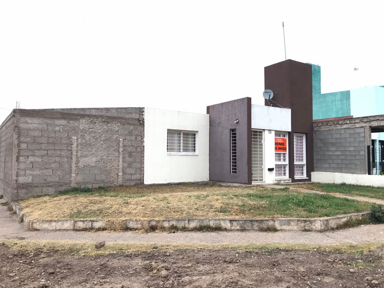 En Venta - Propiedad en BARRIO CARRARA DE HORIZONTE NORTE, a Precio de Oportunidad