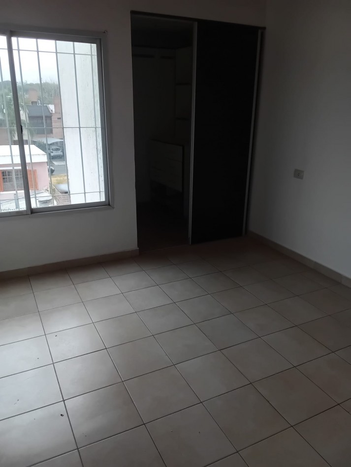 B° PARQUE CAPITAL, DEPARTAMENTO PLANTA ALTA ESTILO LOFT.- 
