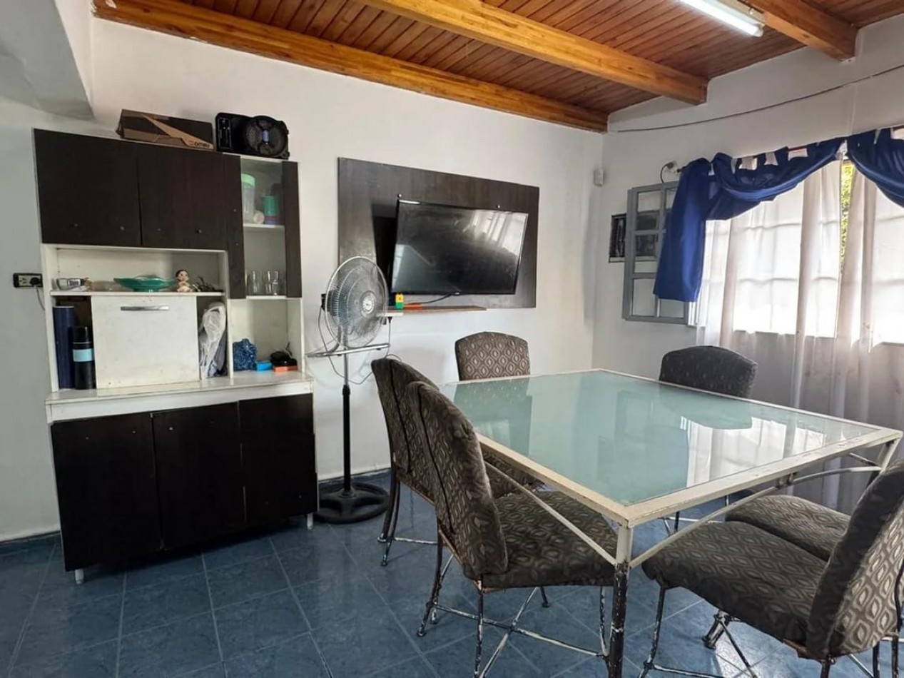 B° Mariano Balcarce, impecable DUPLEX ESQUINA, proximo a ruta 20.-