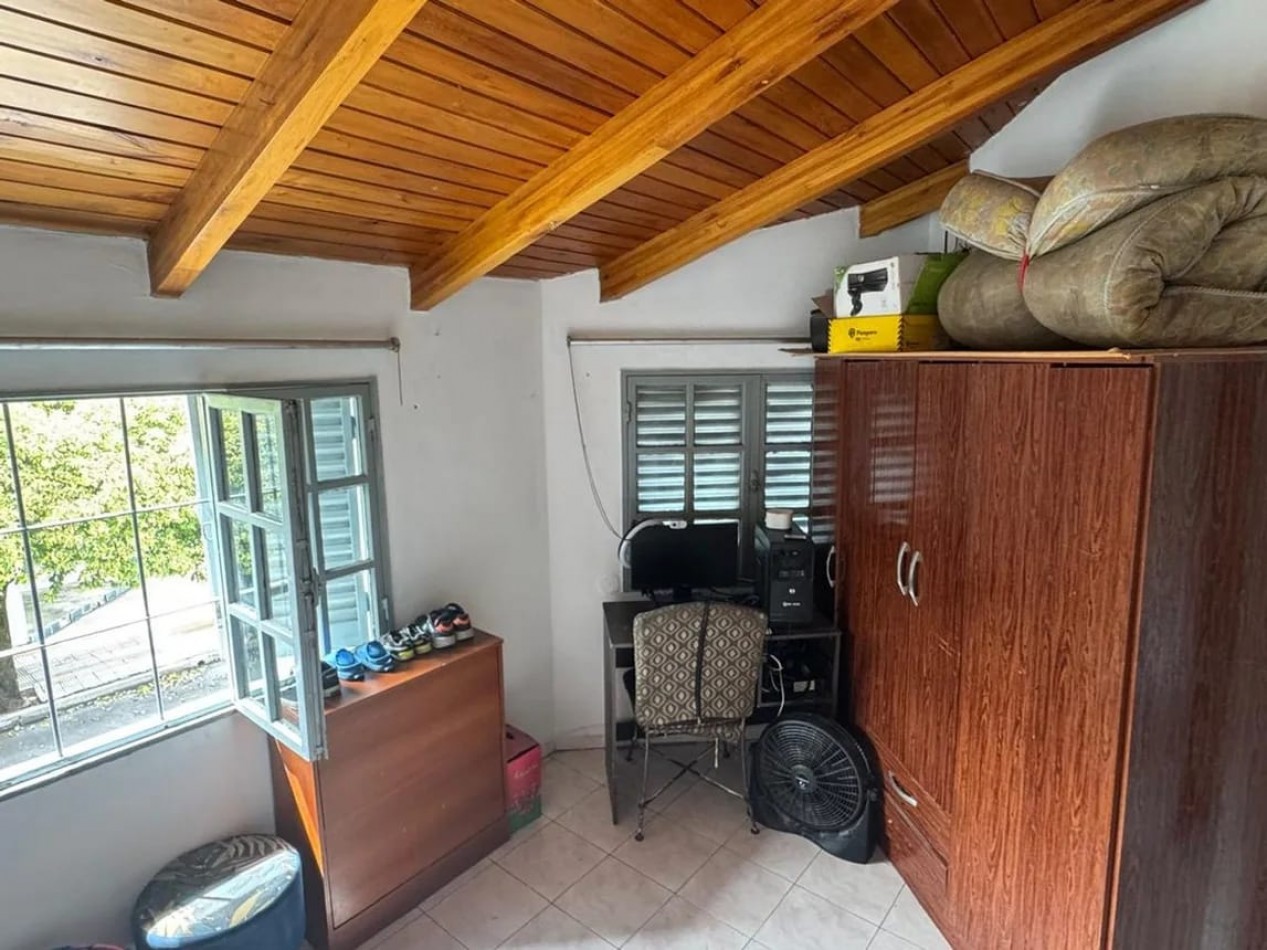 B° Mariano Balcarce, impecable DUPLEX ESQUINA, proximo a ruta 20.-