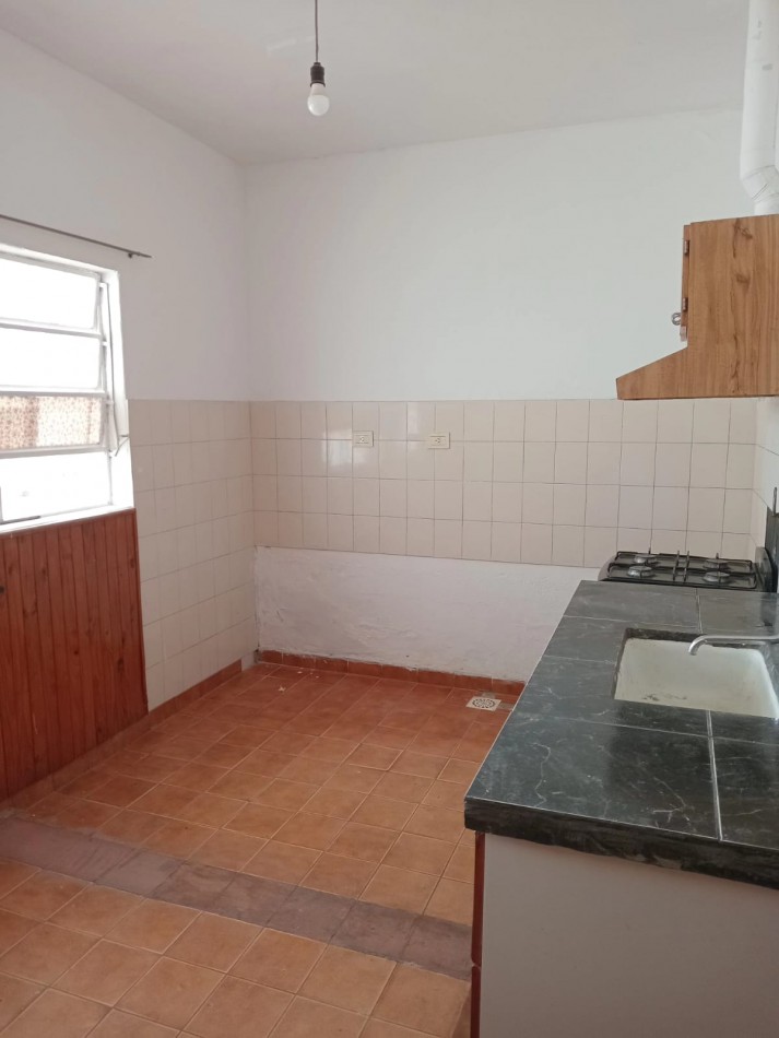 MATIENZO, IMPECABLE PROPIEDAD, MUY LINDA ZONA.- 