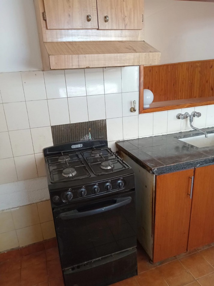 MATIENZO, IMPECABLE PROPIEDAD, MUY LINDA ZONA.- 