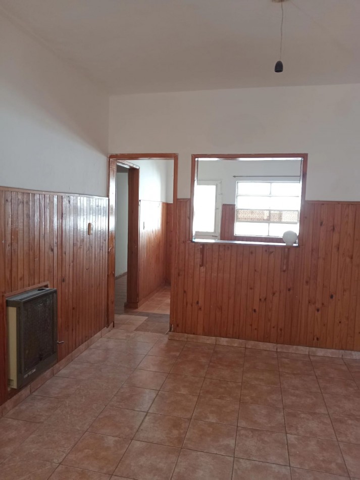 MATIENZO, IMPECABLE PROPIEDAD, MUY LINDA ZONA.- 