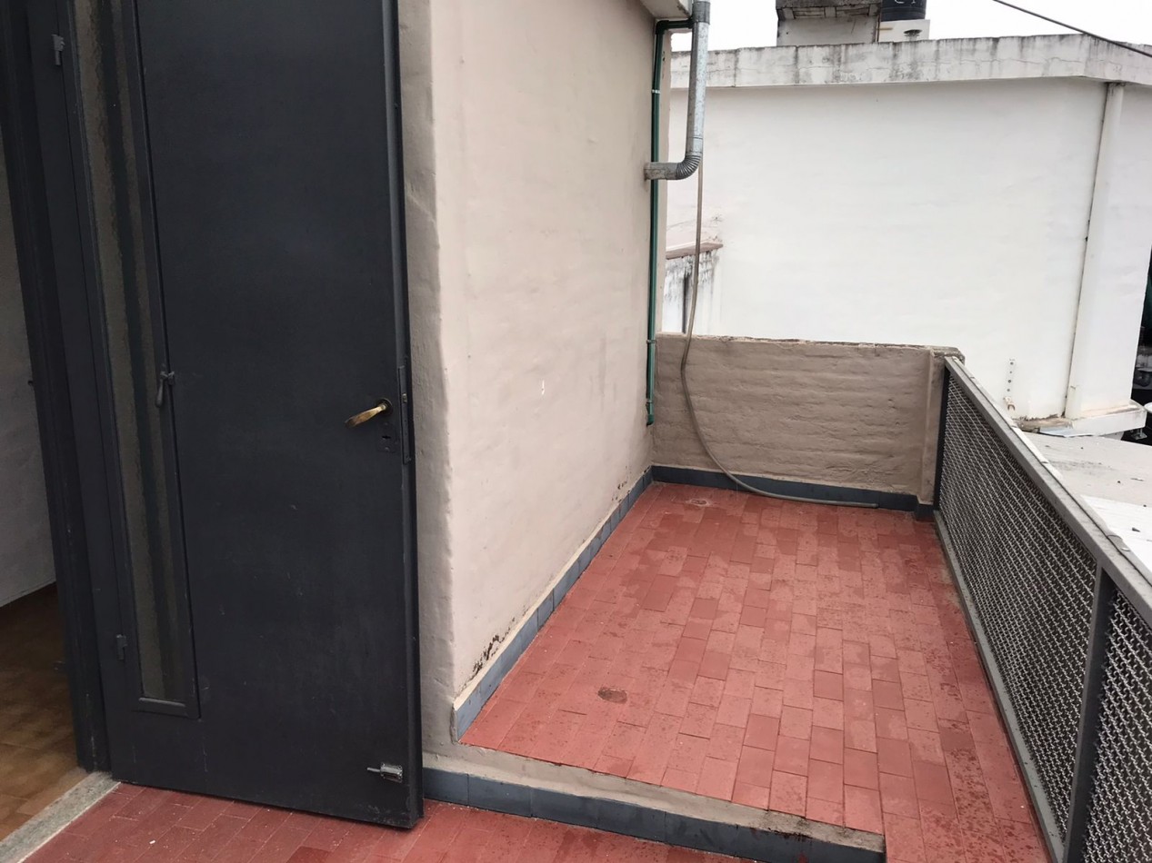 El trebol, departamento estilo loft.- 
