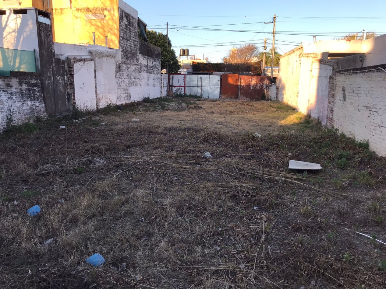 B° PARQUE CAPITAL, HERMOSO TERRENO, MUY LINDA ZONA.- 