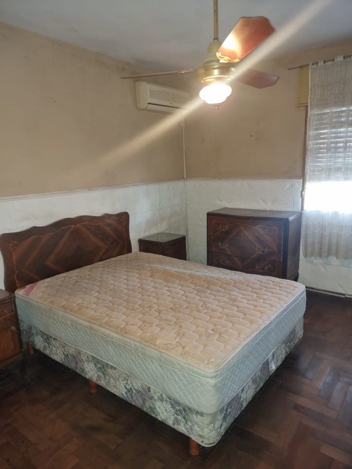 SE VENDE BARRIO ATE, Inversion asegurada: casa + 2 departamentos con potencial de renta