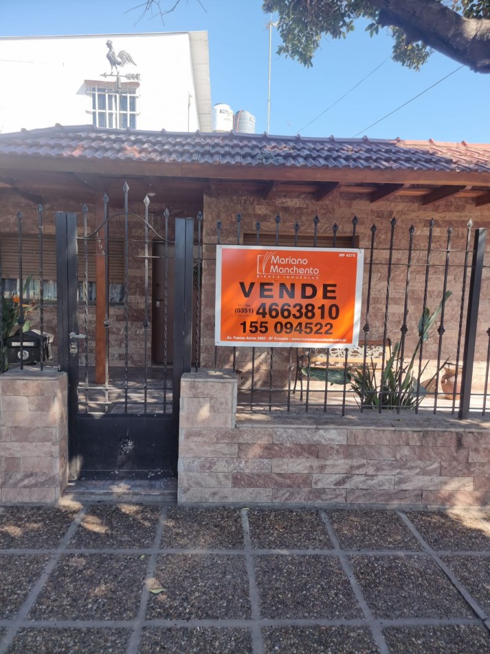 SE VENDE BARRIO ATE, Inversion asegurada: casa + 2 departamentos con potencial de renta