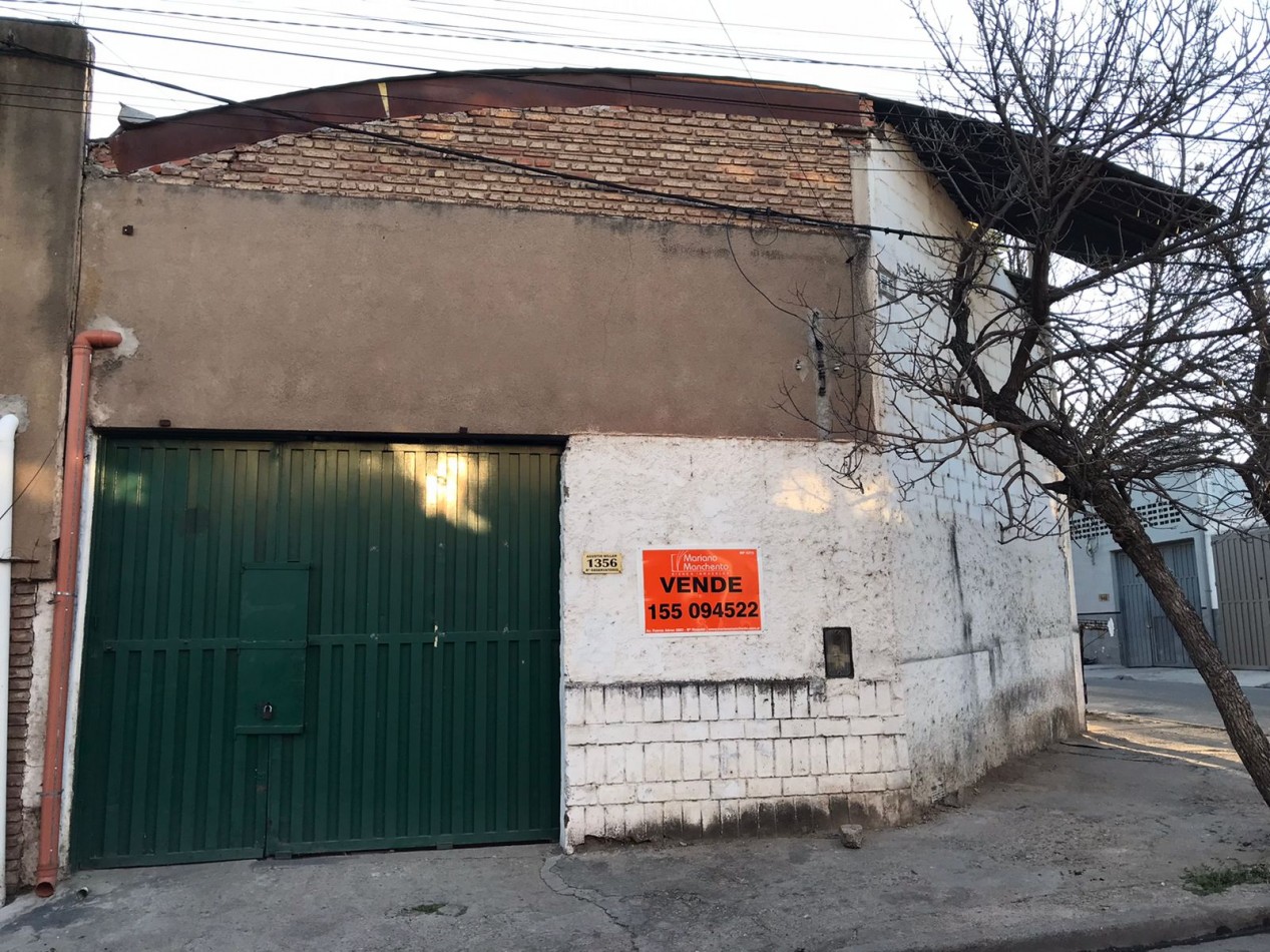 BARRIO OBSERVATORIO, SE VENDE GALPON A SOLO 10 METROS DE AV.JULIO A.ROCA.-