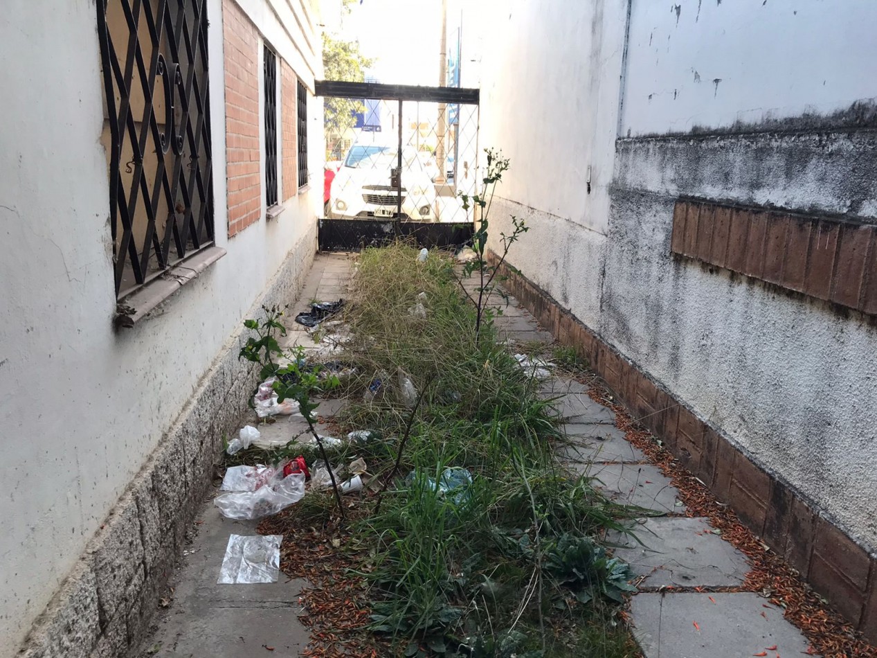 SOBRE RUTA 20( AVENIDA FUERZA AEREA AL 2400) ZONA 100% COMERCIAL Y BANCARIA.-