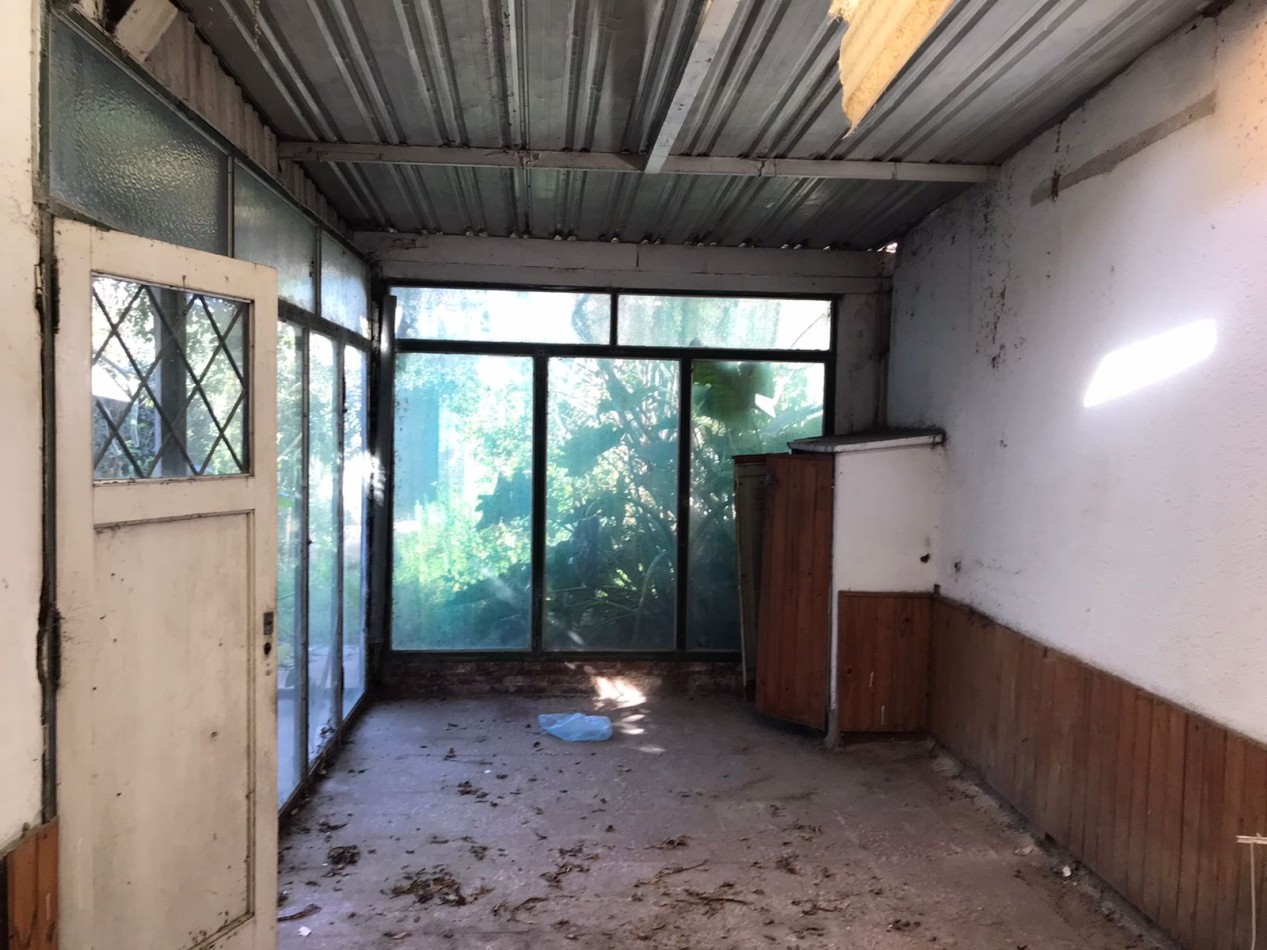 SOBRE RUTA 20( AVENIDA FUERZA AEREA AL 2400) ZONA 100% COMERCIAL Y BANCARIA.-