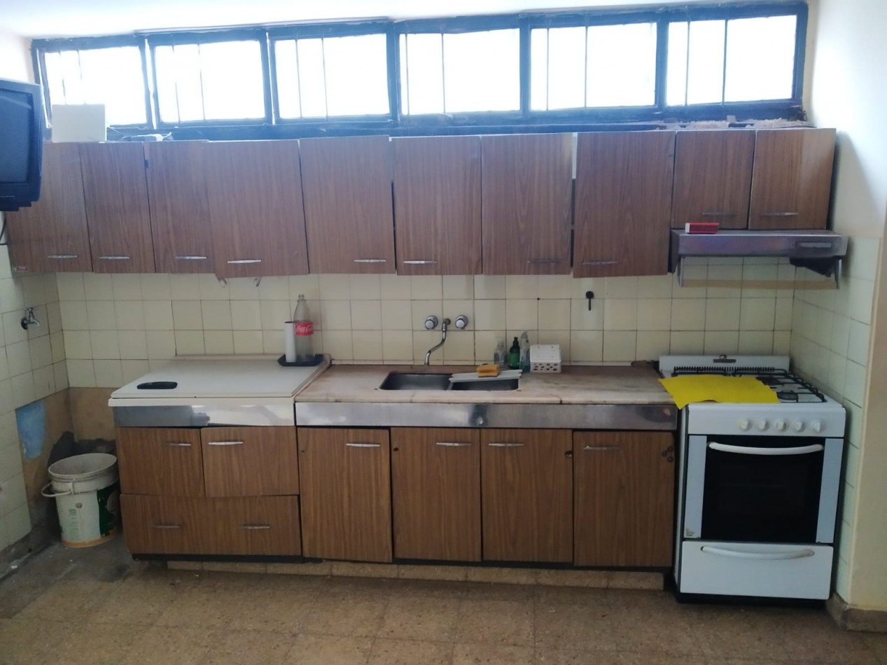 CASA TIPO DUPLEX Bo PARQUE VELEZ SARFIELD, LINDA ZONA
